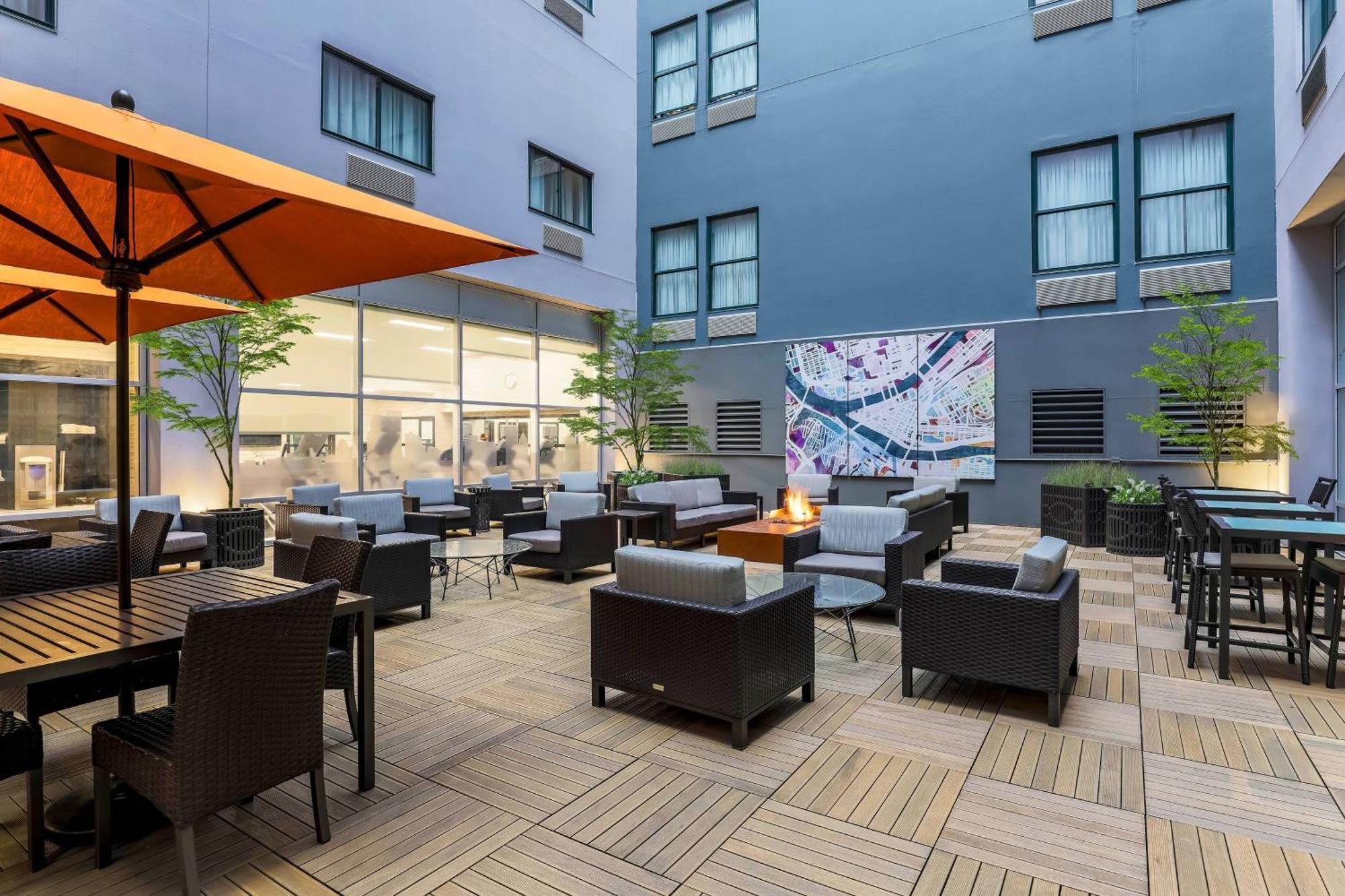 Courtyard By Marriott Pittsburgh Downtown Otel Dış mekan fotoğraf